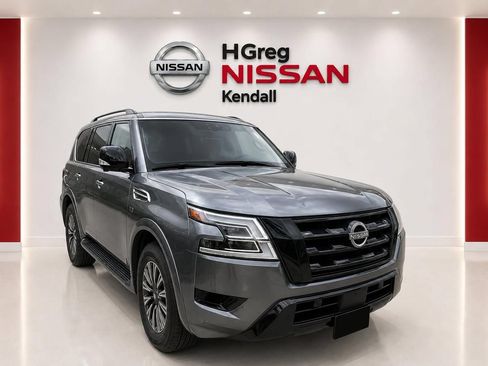 Used 2022 Nissan Armada SL w/ Midnight Edition Package RWD image 3