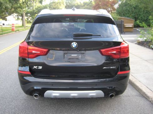Used 2019 BMW X3 xDrive30i w/ Driving Assistance Package AWD/4WD image 5