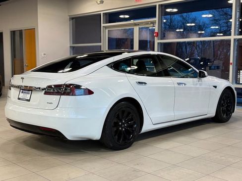 Used 2018 Tesla Model S 75D AWD/4WD image 12