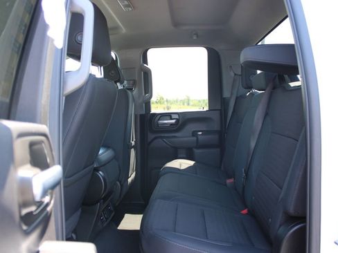 Used 2025 Chevrolet Silverado 2500 Custom w/ Custom Value Package AWD/4WD image 27