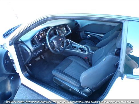 Used 2016 Dodge Challenger R/T w/ Blacktop Package image 14