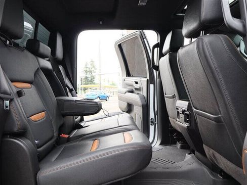 Used 2025 GMC Sierra 3500 AT4 w/ AT4 Premium Plus Package AWD/4WD image 31