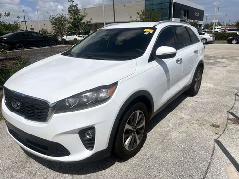 Used 2019 Kia Sorento EX image 1