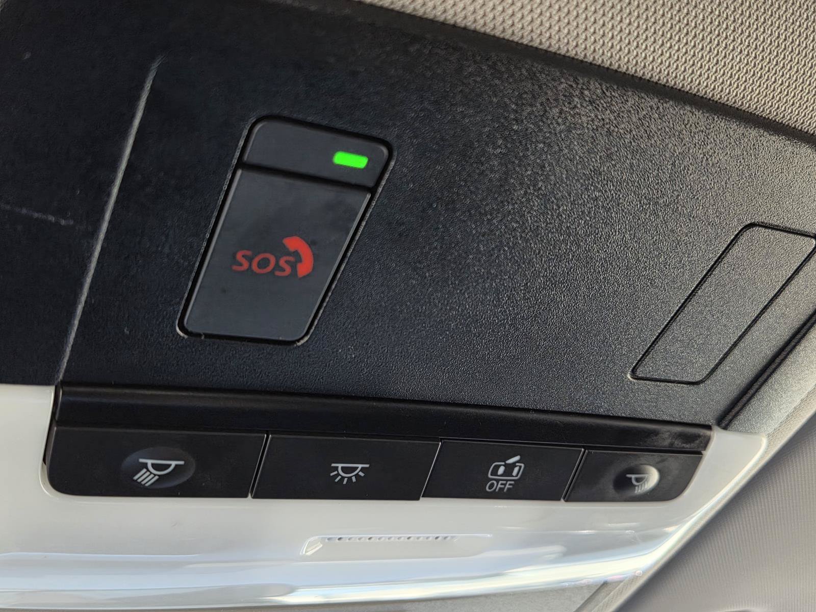 Used 2024 Nissan Rogue SV FWD image 23