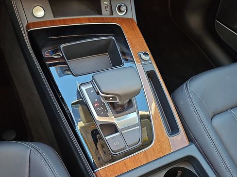 Used 2023 Audi Q5 2.0T Premium Plus image 14