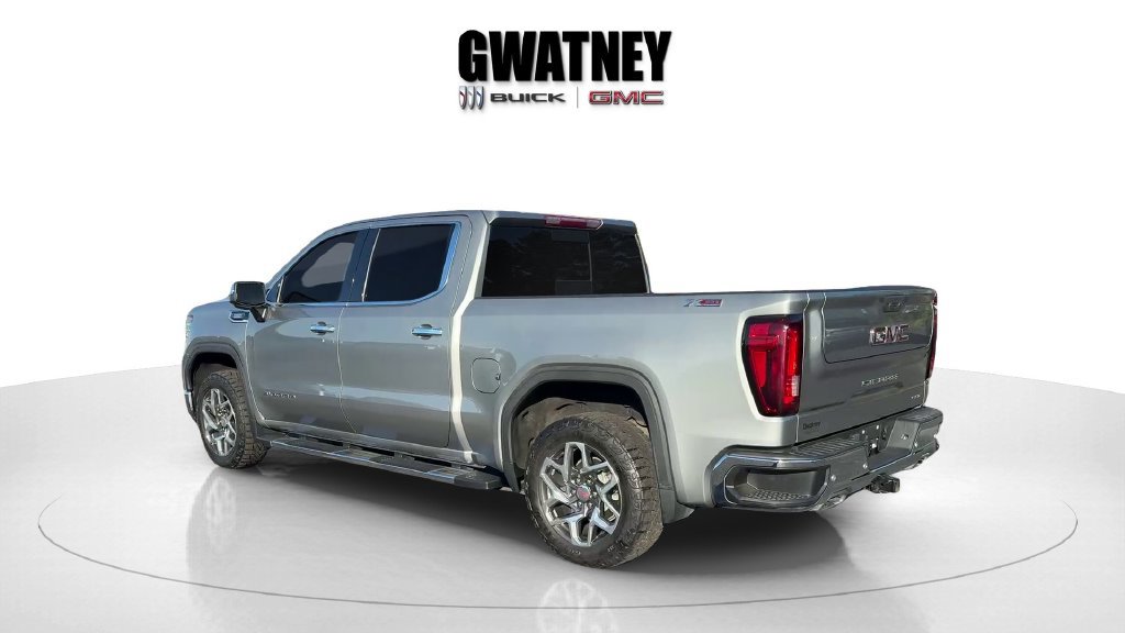 Used 2023 GMC Sierra 1500 SLT w/ SLT Premium Plus Package AWD/4WD image 5