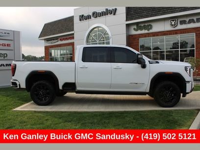 Used 2024 GMC Sierra 2500 AT4 w/ AT4 Premium Plus Package