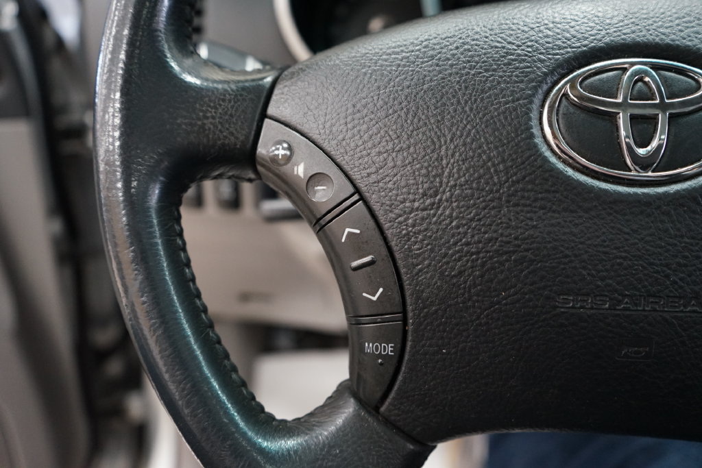 Used 2007 Toyota 4Runner Limited AWD/4WD image 25