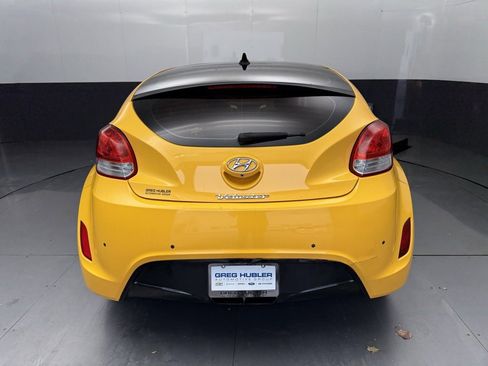 Used 2016 Hyundai Veloster w/ Option Group 03 image 11