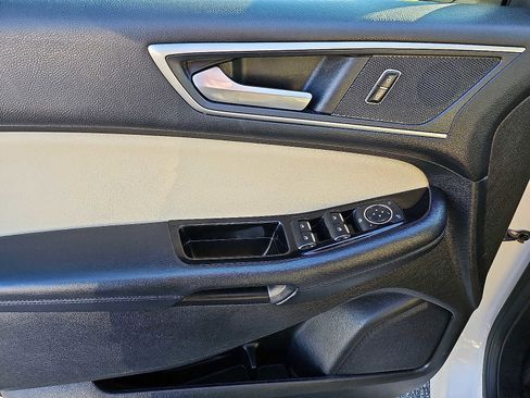 Used 2018 Ford Edge SEL w/ Equipment Group 201A image 13