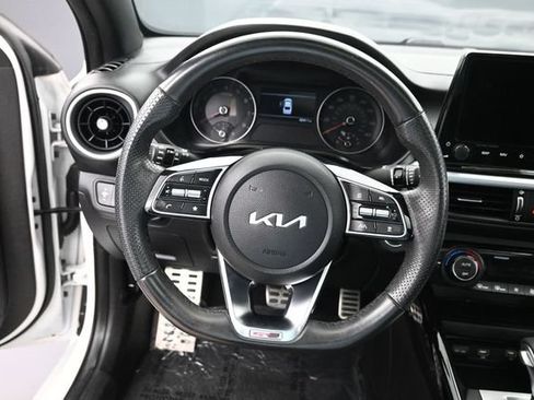 Used 2023 Kia Forte GT-Line w/ GT-Line Premium Package FWD image 25