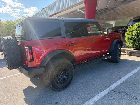 Used 2023 Ford Bronco Wildtrak AWD/4WD image 12