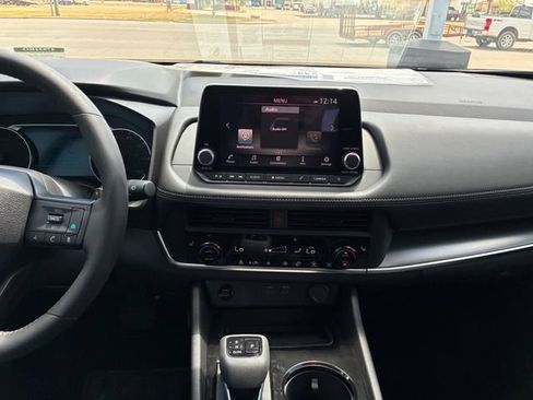 New 2026 Nissan Rogue Dark Armor FWD image 17