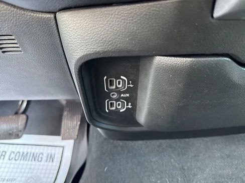 Used 2019 RAM 1500 Big Horn AWD/4WD image 25