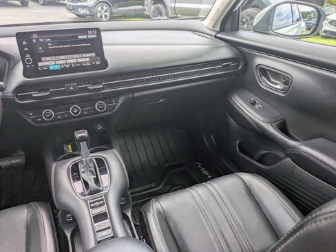 Used 2023 Honda HR-V EX-L image 19