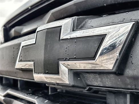 Used 2024 Chevrolet Colorado Trail Boss w/ Technology Package image 18