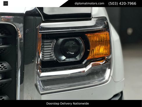 Used 2016 GMC Sierra 2500 4x4 Crew Cab image 11