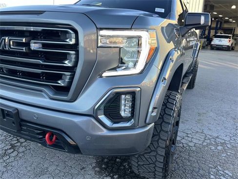 Used 2021 GMC Sierra 1500 AT4 w/ AT4 Premium Package image 9