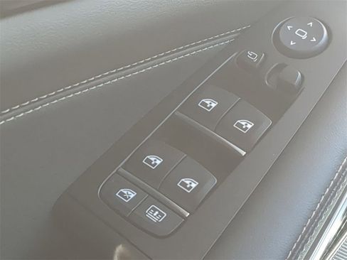 New 2026 BMW X7 M60i image 24