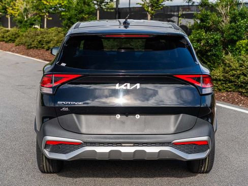 Used 2023 Kia Sportage EX FWD image 6