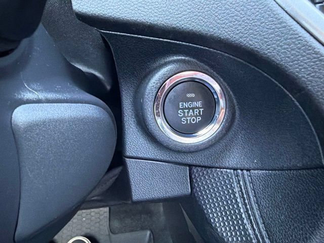 Used 2024 Subaru Forester Premium AWD/4WD image 18