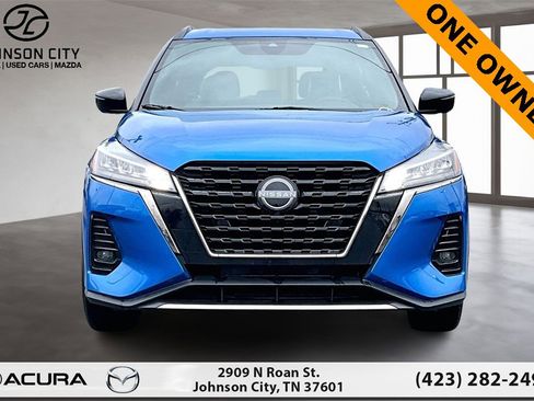 Used 2024 Nissan Kicks SR w/ SR Premium Package image 3