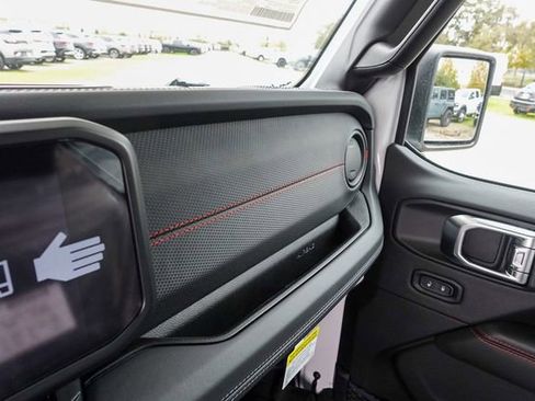 New 2026 Jeep Gladiator Rubicon image 24