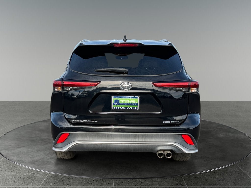 Used 2023 Toyota Highlander XSE AWD/4WD image 8