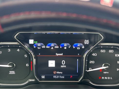 Used 2022 GMC Sierra 1500 Denali w/ Denali Premium Package image 5