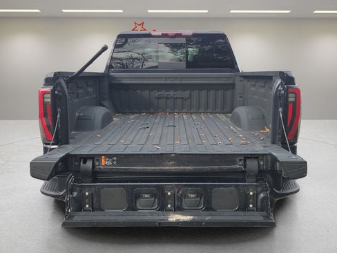 Used 2024 GMC Sierra 2500 AT4 w/ AT4 Premium Plus Package AWD/4WD image 28