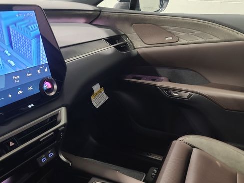 Used 2026 Lexus RX 350 AWD w/ Convenience Package image 28