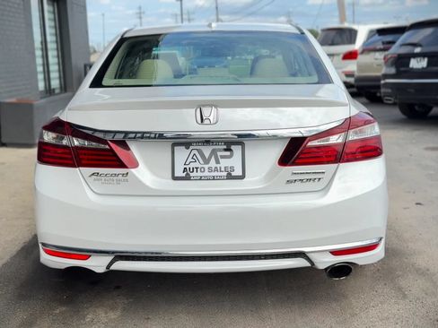 Used 2017 Honda Accord EX-L image 3