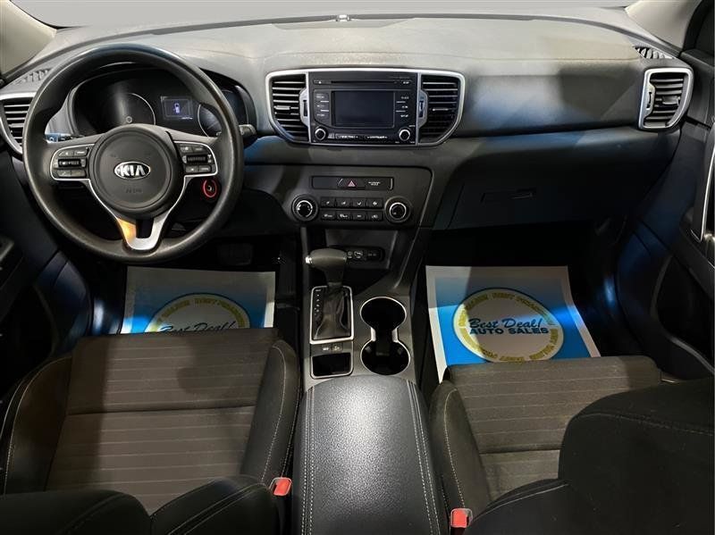 Used 2018 Kia Sportage LX FWD image 18