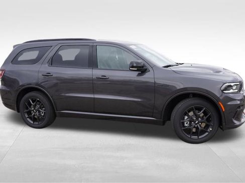 New 2026 Dodge Durango GT image 2