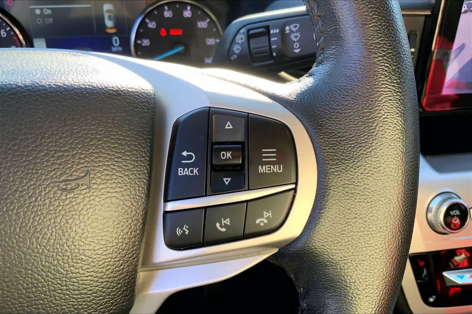 Certified 2022 Ford Explorer XLT w/ Equipment Group 202A RWD image 24