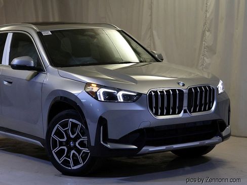 New 2026 BMW X1 xDrive28i w/ Technology Package image 2