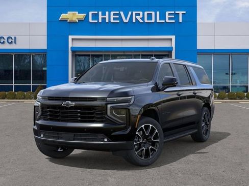 New 2026 Chevrolet Suburban RST image 6