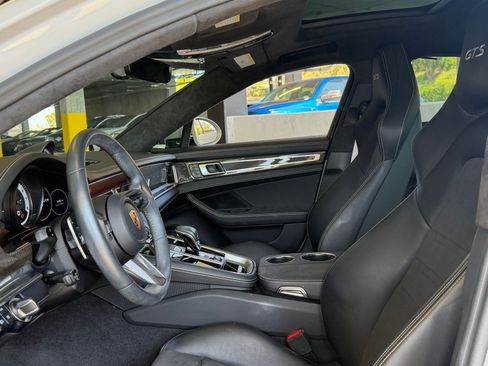 Certified 2023 Porsche Panamera GTS AWD/4WD image 5