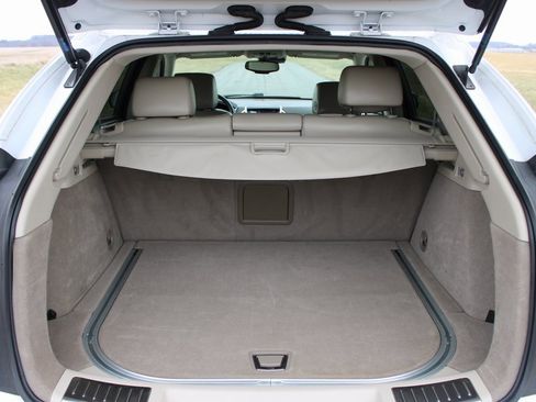 Used 2015 Cadillac SRX Luxury w/ Driver Awareness Package image 38