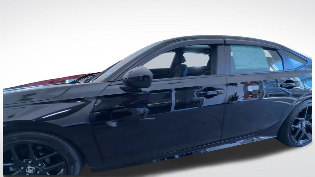 Used 2026 Honda Civic Sport image 4