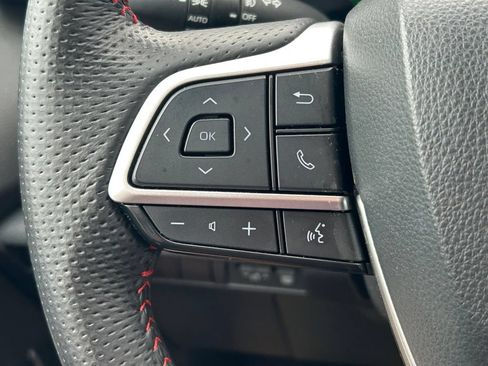 Certified 2025 Toyota Sienna XSE w/ XSE Premium Package AWD/4WD image 44