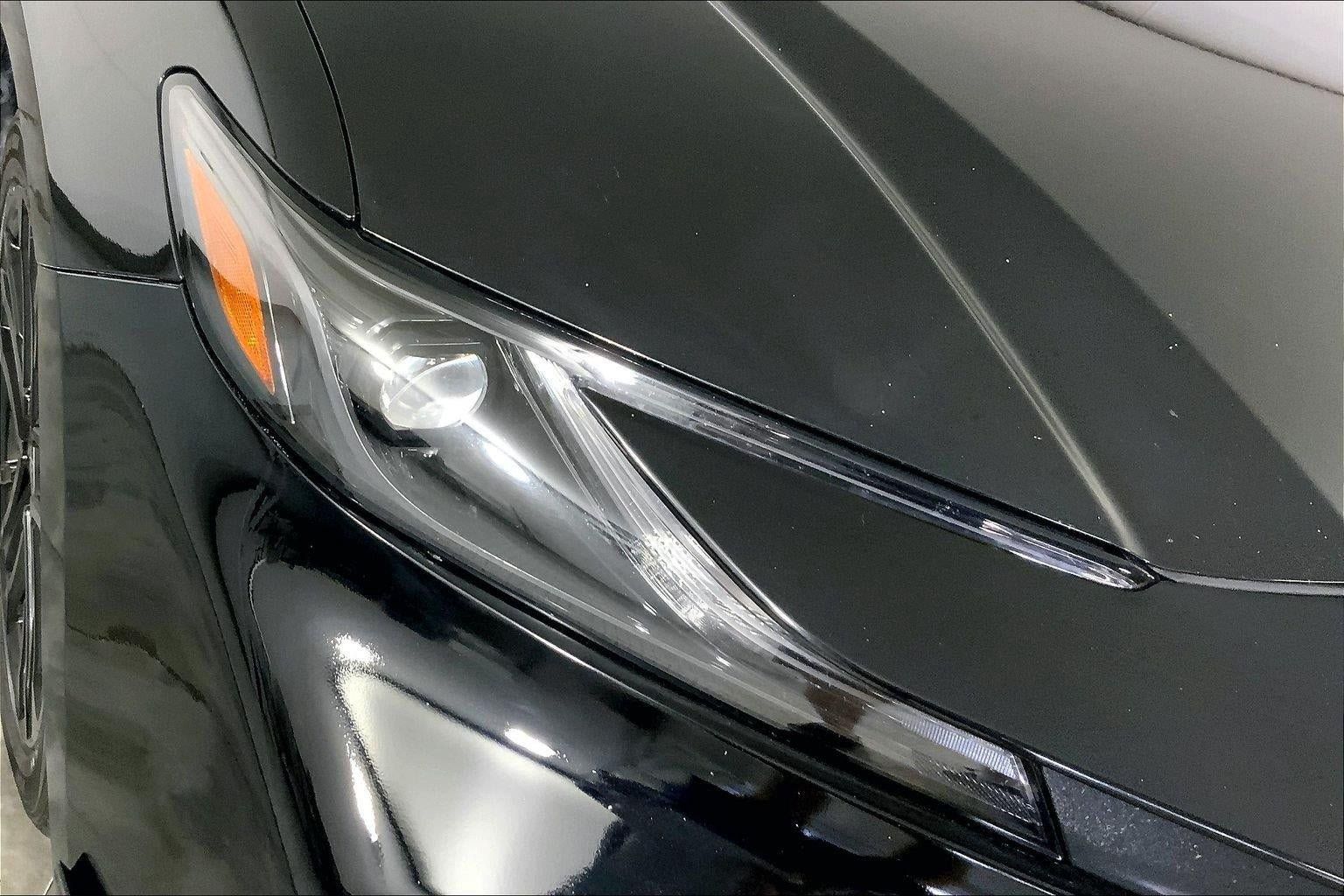 Used 2025 Toyota Camry SE FWD image 26