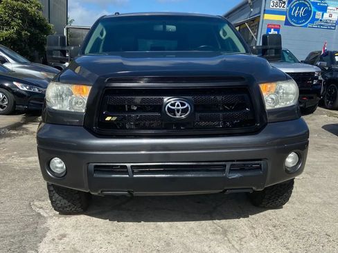 Used 2011 Toyota Tundra Limited w/ Memory Pkg RWD image 2