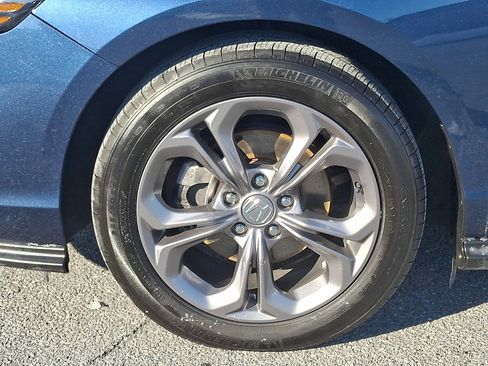 Used 2024 Honda Accord EX image 9