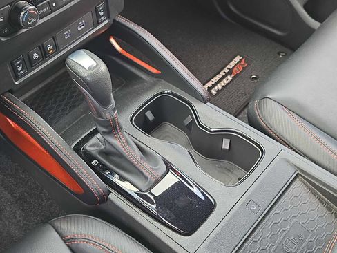 Used 2023 Nissan Frontier PRO-4X w/ Pro-4X Premium Package image 30