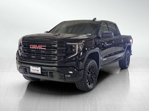 Used 2025 GMC Sierra 1500 Elevation image 3