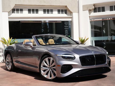 New 2026 Bentley Continental GTC image 1