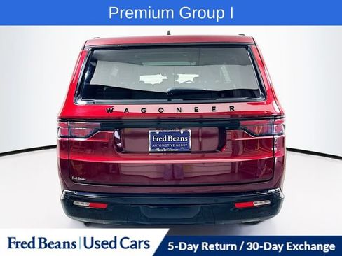 Used 2025 Jeep Wagoneer Series II w/ Premium Group I AWD/4WD image 7