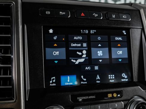 Used 2019 Ford F250 Limited w/ FX4 Off-Road Package AWD/4WD image 29
