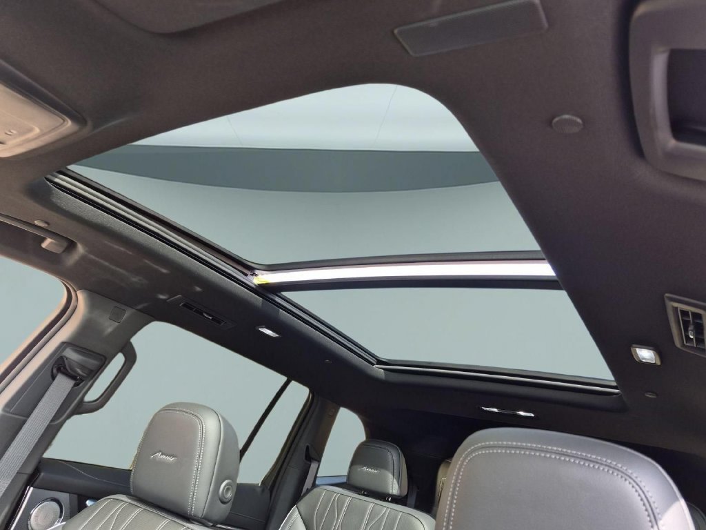 New 2027 Buick Enclave Avenir FWD image 14